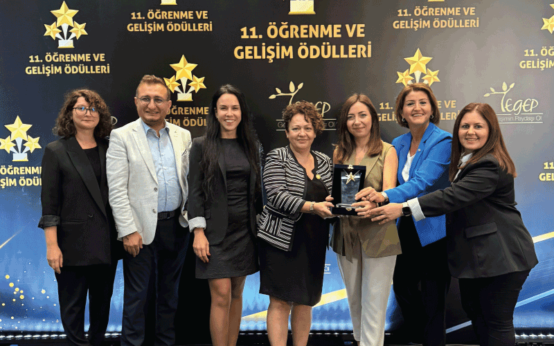 Borçelik, “Bu İş Eşitlik İşi” ile TEGEP Öğrenme ve Gelişim Ödülleri’nde Sosyal Etki Ödülünü Kazandı